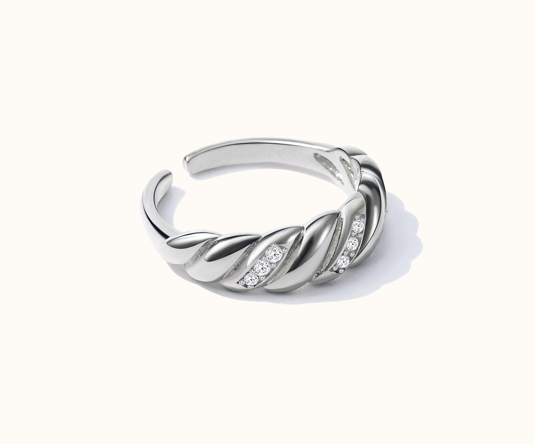 Pavé Twisted Rope Ring - Nujaya United States