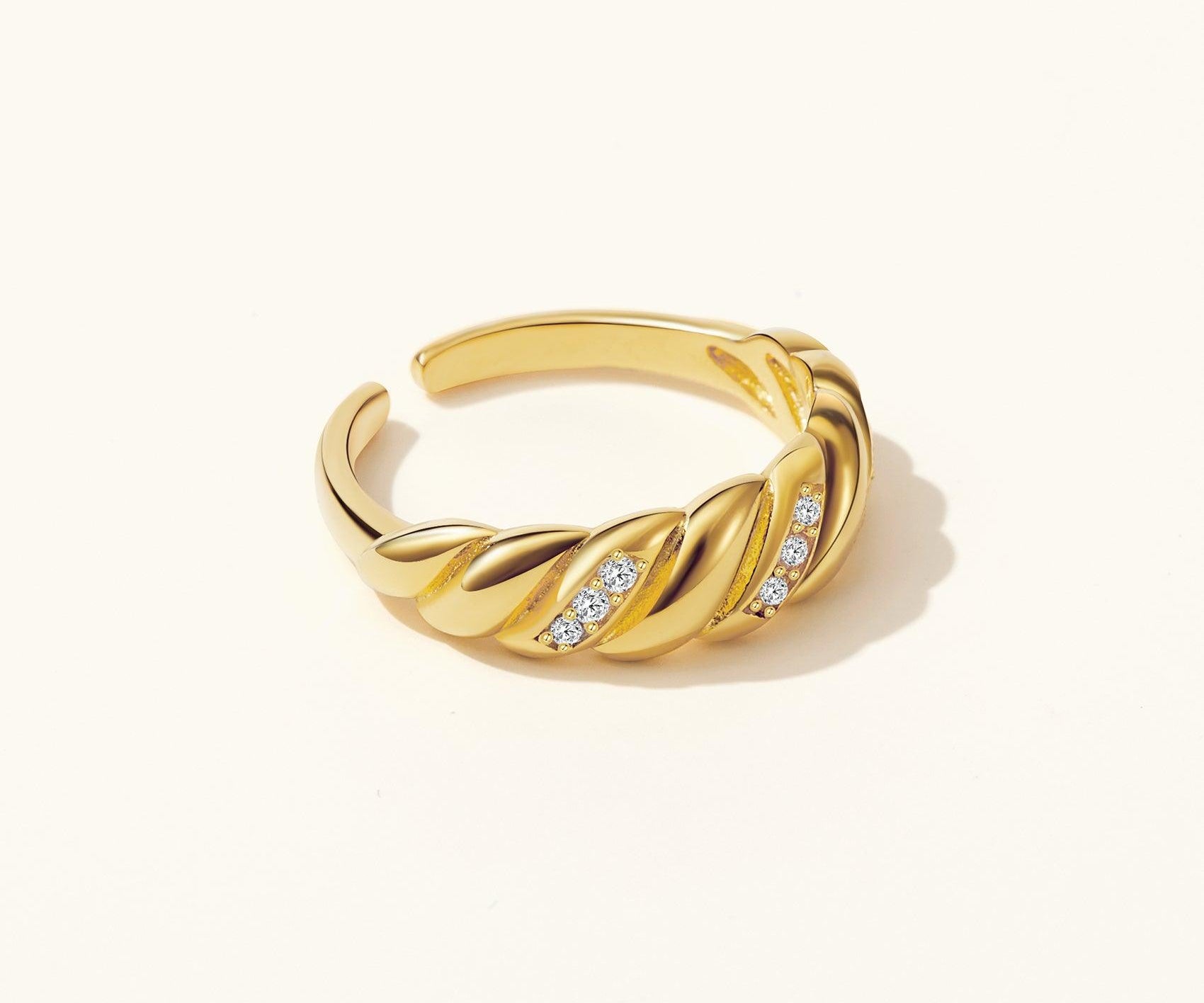 Pavé Twisted Rope Ring - Nujaya United States